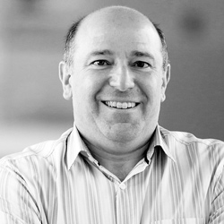 Foti-Dean2-bw250x250v2