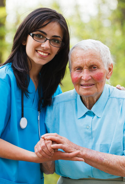 helping-alzheimers-patient-port-425w