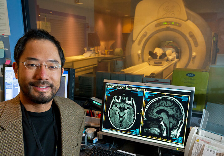 Dr-Ging-Yuek-Robin-Hsiung-2to1